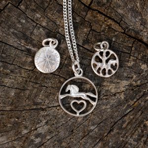 FineFellows Anhänger